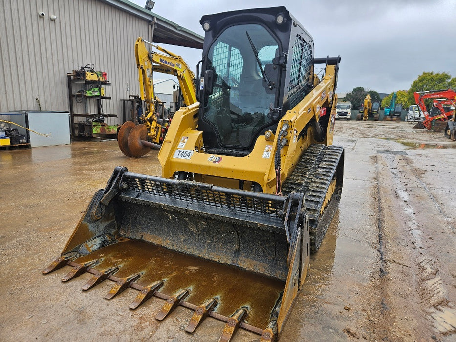 2021 CAT 259D3 TRACK LOADER (T454) WITH FULL OPTIONS AND 2180 HOURS