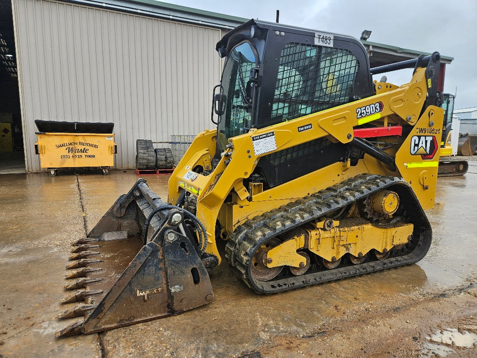 2021 CAT 259D3 TRACK LOADER (T483) WITH 4 IN 1 BUCKET, 1672 HOURS
