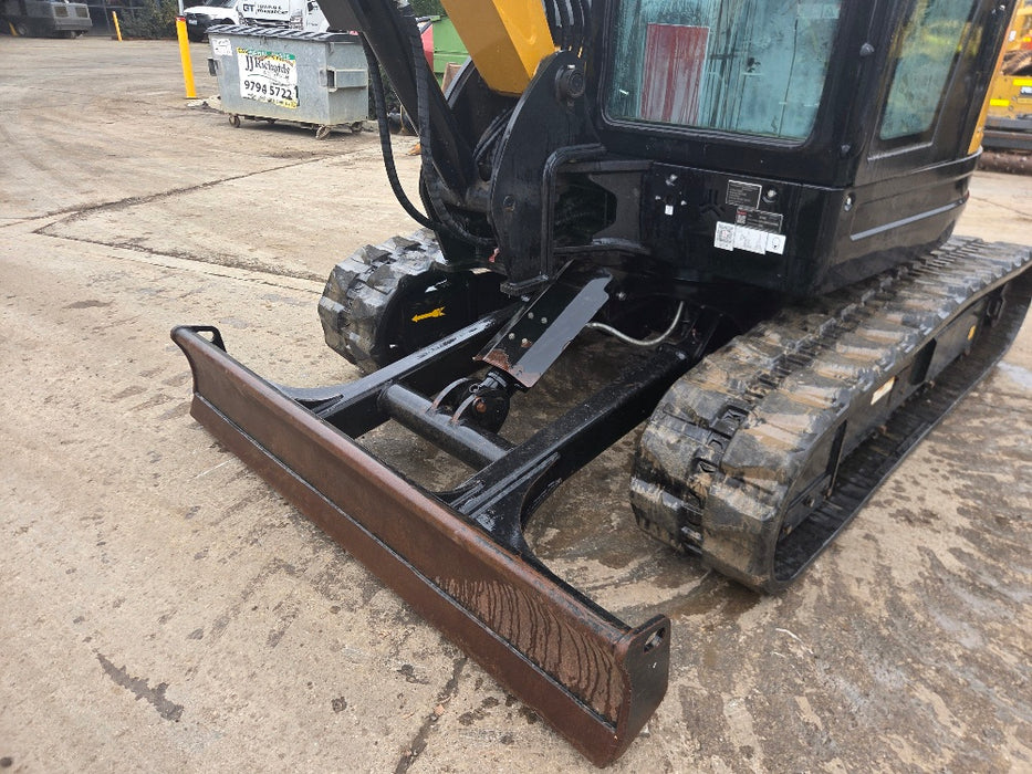 2022 SANY SY50U 5.3T EXCAVATOR WITH QC HITCH, A/C CAB, BUCKETS AND 260 HOURS