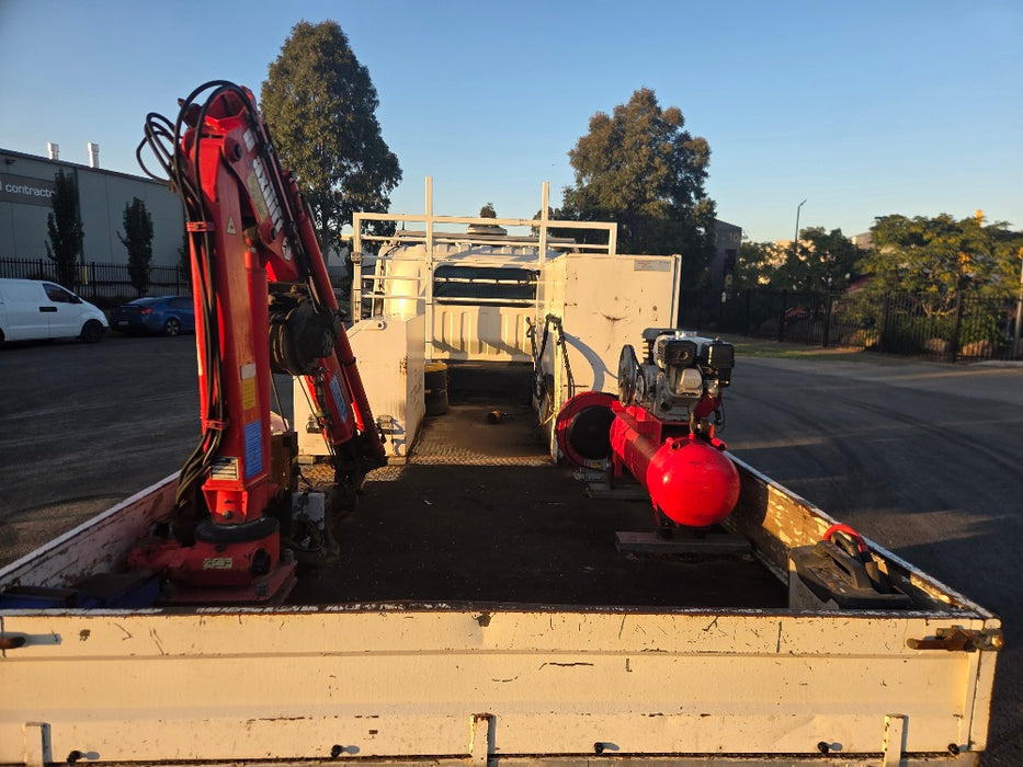 2013 ISUZU NPR 300-MEDIUM SERVICE TRUCK WITH CRANE AND COMPRESSOR