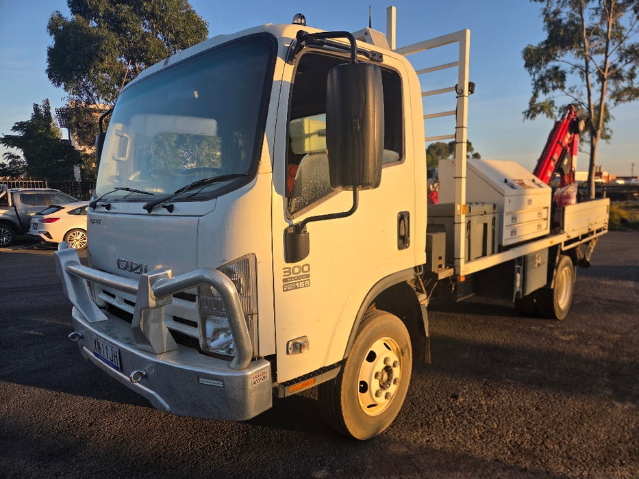 2013 ISUZU NPR 300-MEDIUM SERVICE TRUCK WITH CRANE AND COMPRESSOR