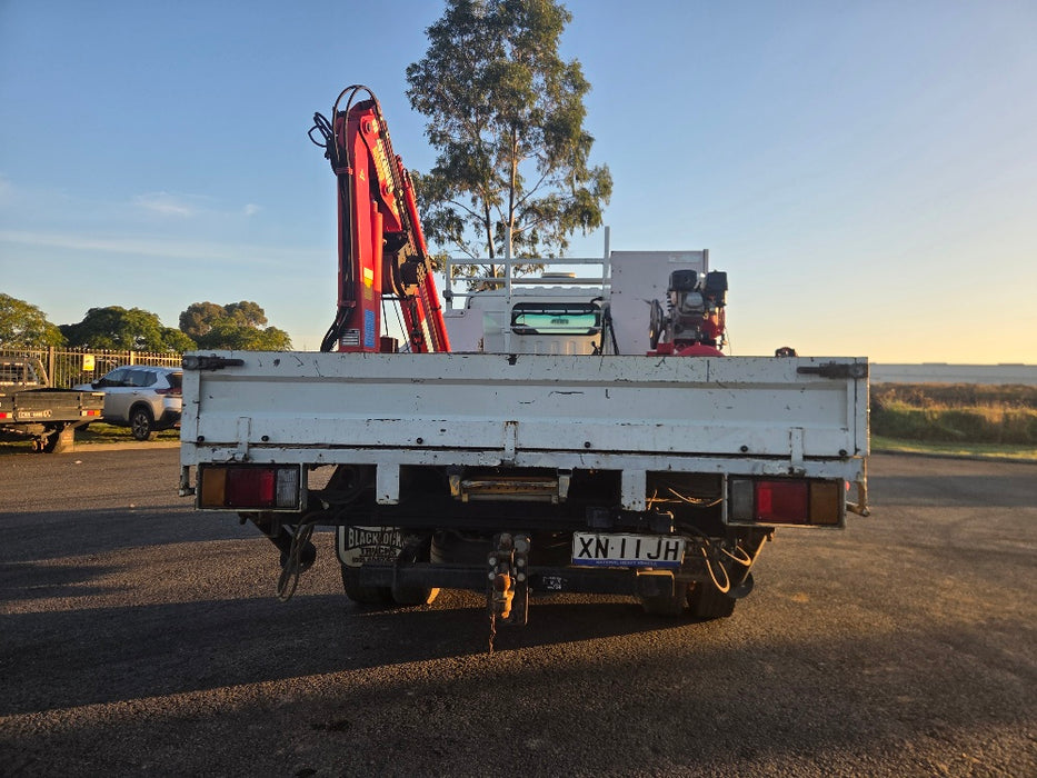 2013 ISUZU NPR 300-MEDIUM SERVICE TRUCK WITH CRANE AND COMPRESSOR