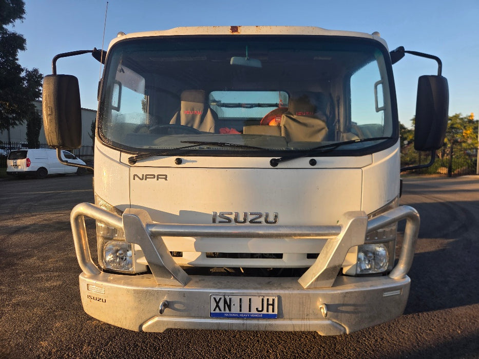 2013 ISUZU NPR 300-MEDIUM SERVICE TRUCK WITH CRANE AND COMPRESSOR