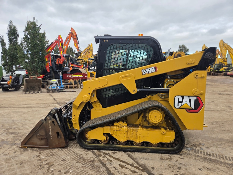 2019 CAT 249D TRACK LOADER (T685) WITH 4 IN 1 BUCKET, CIVIL SPEC, 2237 HOURS