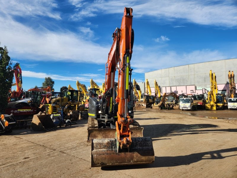 2023 HITACHI ZX85USB-5 8.7T EXCAVATOR (M973) WITH 1780 HOURS