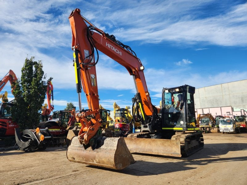 2023 HITACHI ZX85USB-5 8.7T EXCAVATOR (M973) WITH 1780 HOURS