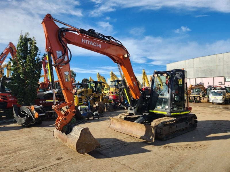 2023 HITACHI ZX85USB-5 8.7T EXCAVATOR (M973) WITH 1780 HOURS
