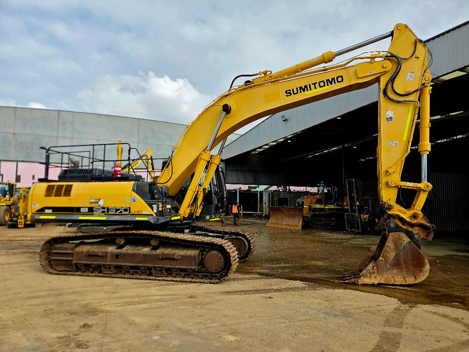 2021 SUMITOMO SH370LHD-6 37T EXCAVATOR (E295) WITH 3945 HOURS