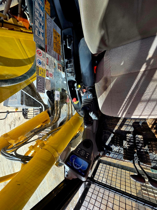 2021 SUMITOMO SH370LHD-6 37T EXCAVATOR (E295) WITH 3945 HOURS