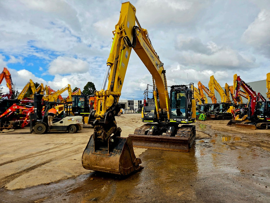 2021 SUMITOMO SH235X-6 25T EXCAVATOR (E316) WITH TILT HITCH, GPS AND 4630 HRS