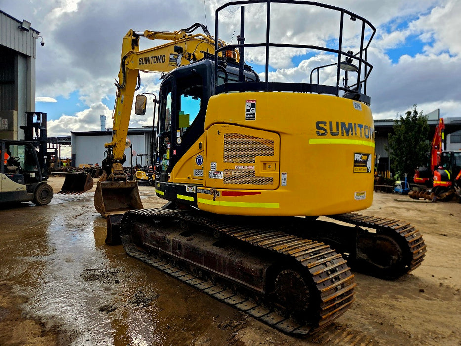 2021 SUMITOMO SH235X-6 25T EXCAVATOR (E316) WITH TILT HITCH, GPS AND 4630 HRS