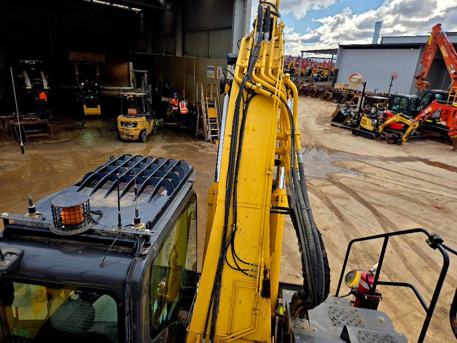 2021 SUMITOMO SH235X-6 25T EXCAVATOR (E316) WITH TILT HITCH, GPS AND 4630 HRS