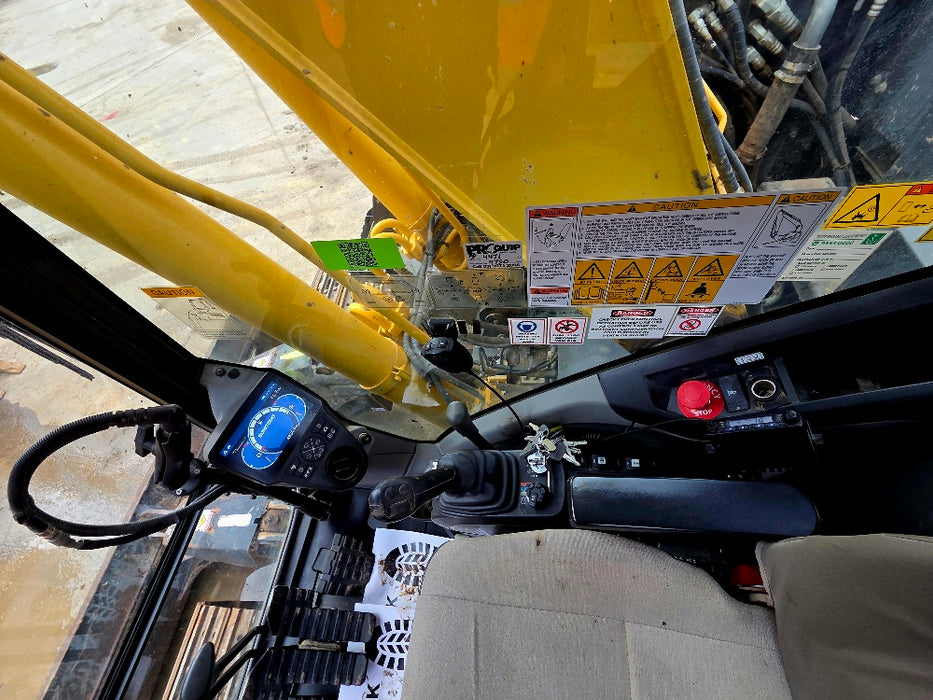 2021 SUMITOMO SH235X-6 25T EXCAVATOR (E316) WITH TILT HITCH, GPS AND 4630 HRS