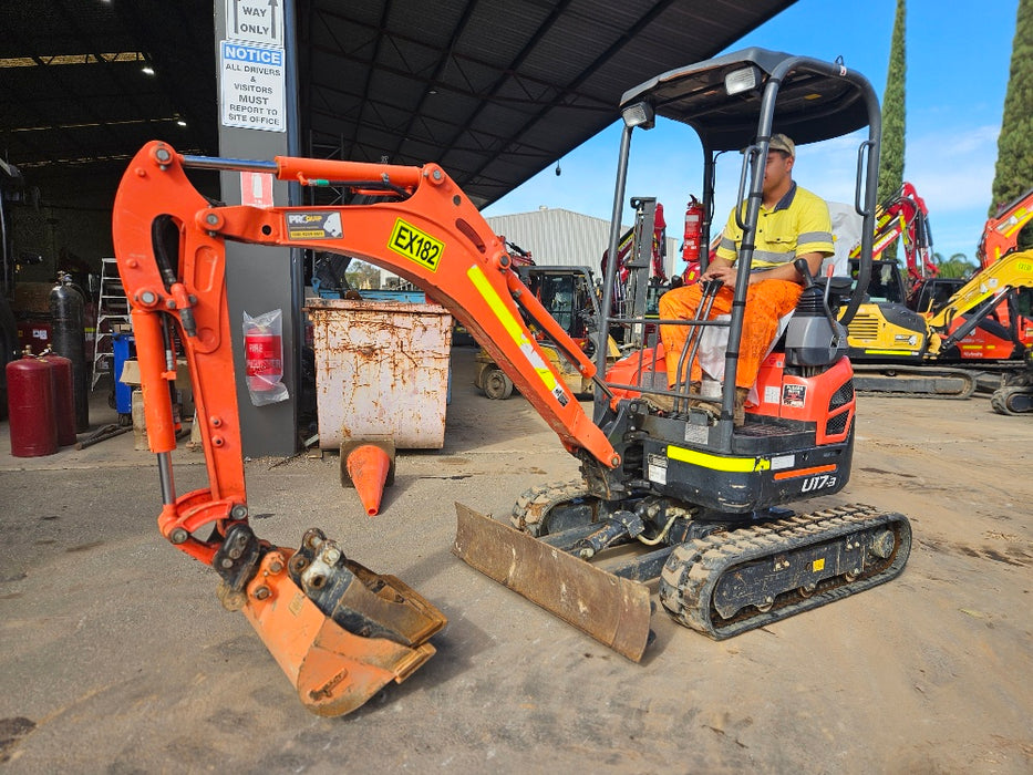 2023 KUBOTA U17-3 1.7T MINI EXCAVATOR (EX182) WITH HITCH, BUCKETS AND 912 HRS