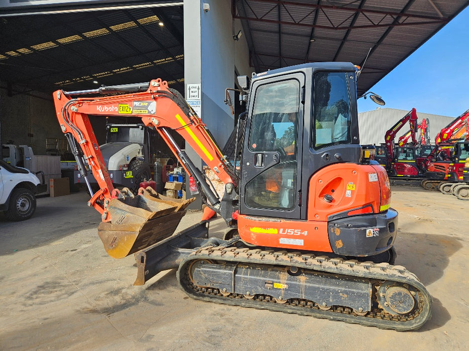 2021 KUBOTA U55-4 5.6T EXCAVATOR (EX129) WITH CAB, BUCKETS AND 1520 HOURS