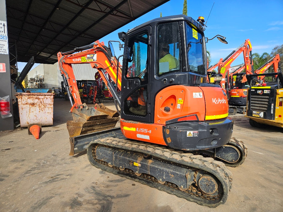2021 KUBOTA U55-4 5.6T EXCAVATOR (EX129) WITH CAB, BUCKETS AND 1520 HOURS