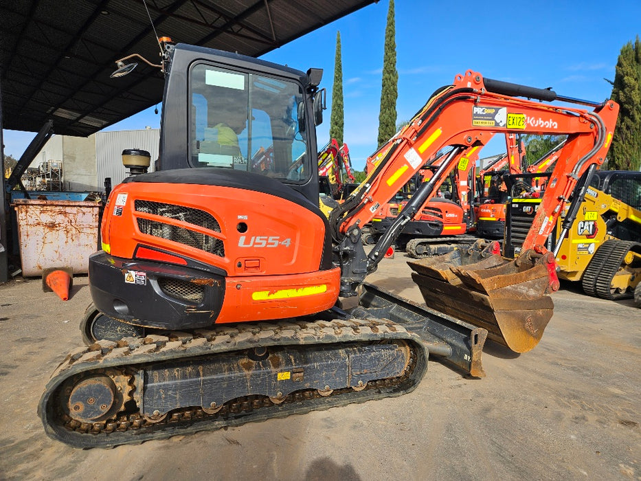 2021 KUBOTA U55-4 5.6T EXCAVATOR (EX129) WITH CAB, BUCKETS AND 1520 HOURS