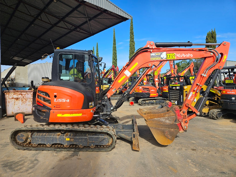 2021 KUBOTA U55-4 5.6T EXCAVATOR (EX129) WITH CAB, BUCKETS AND 1520 HOURS