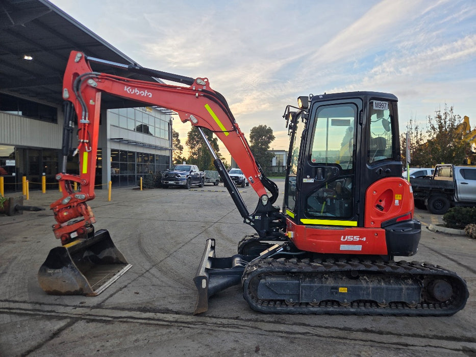2023 KUBOTA U55-4 5.6T EXCAVATOR (M997) WITH TILT HITCH, BUCKETS, 1300 HOURS
