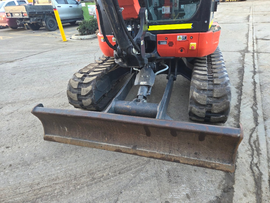 2023 KUBOTA U55-4 5.6T EXCAVATOR (M997) WITH TILT HITCH, BUCKETS, 1300 HOURS