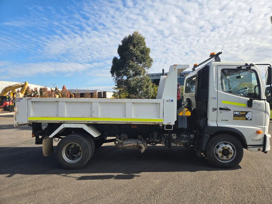 2021 HINO FC500 1124 11T GVM TIPPER TRUCK (TP030) WITH 26,200 KLM