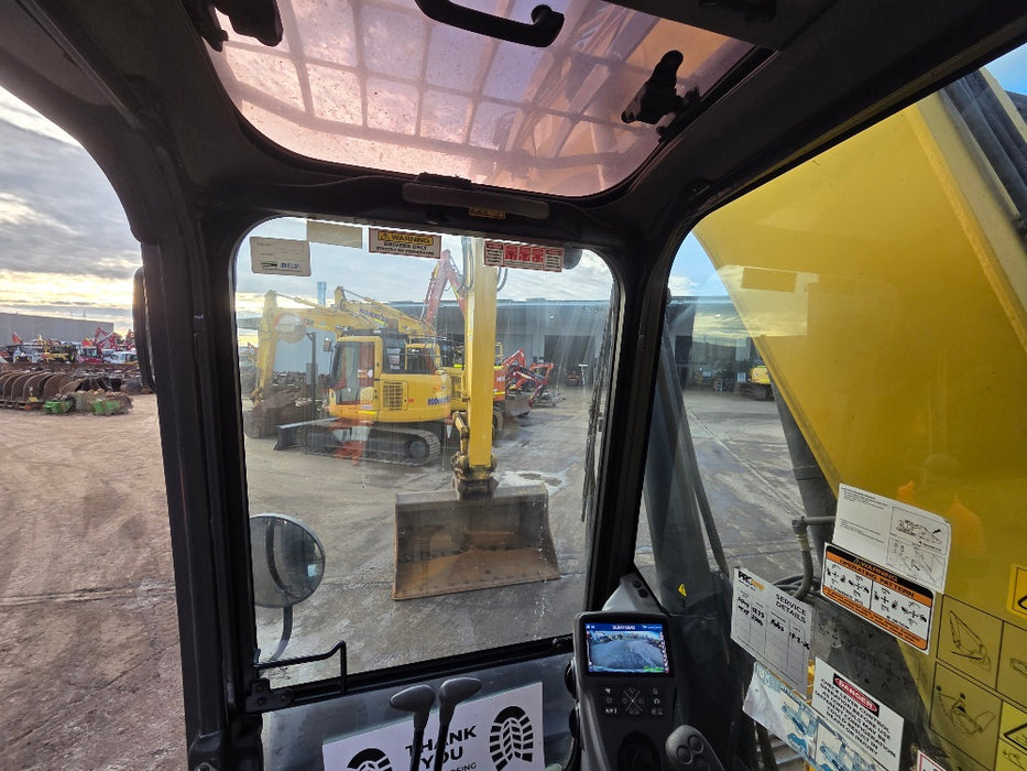 GP bucket supplied with 2021 Sumitomo SH370LHD-6 37 tonne excavator