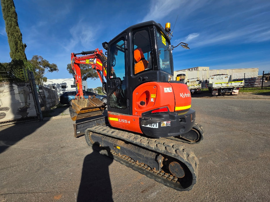 2021 KUBOTA U55-4 5.6T EXCAVATOR (EX128) WITH A/C CAB, HITCH AND 1430 HOURS