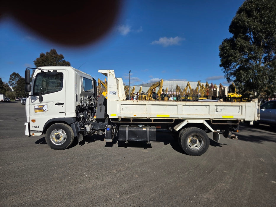 2021 HINO 500 FC 1124 11T TIPPER (TP021) WITH 36200 KLMS
