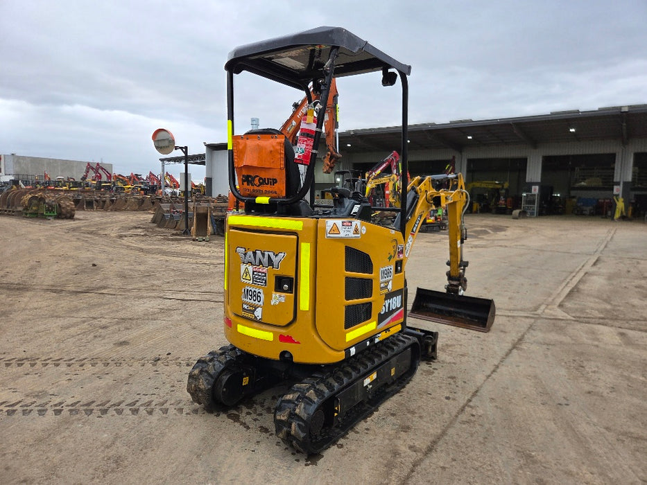 2023 SANY SY18 1.8T MINI-EXCAVATOR (M986) WITH Q/C HITCH, BUCKETS AND 582 HRS