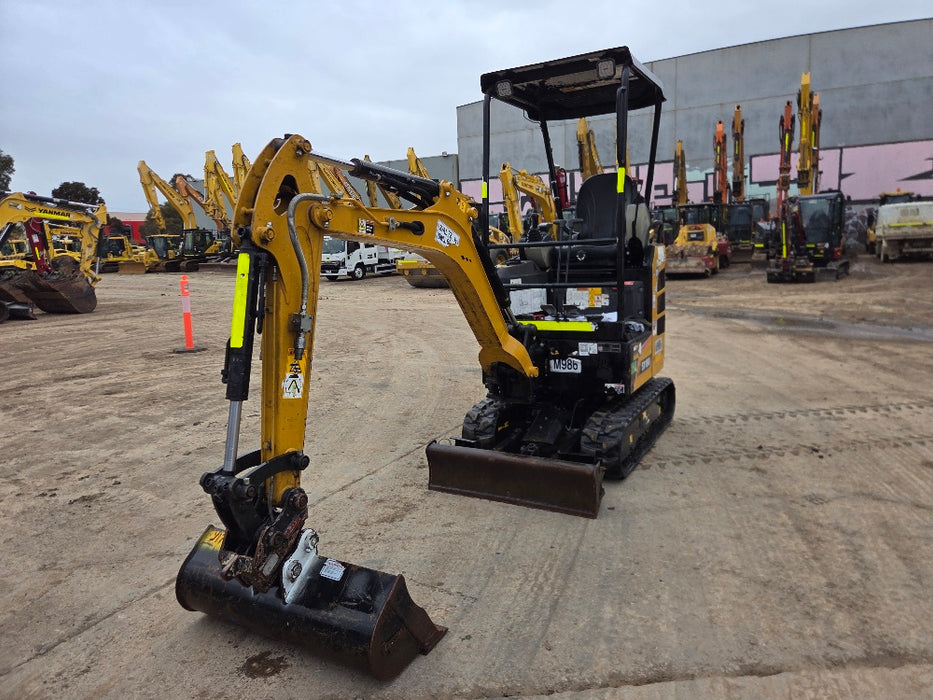 2023 SANY SY18 1.8T MINI-EXCAVATOR (M986) WITH Q/C HITCH, BUCKETS AND 582 HRS
