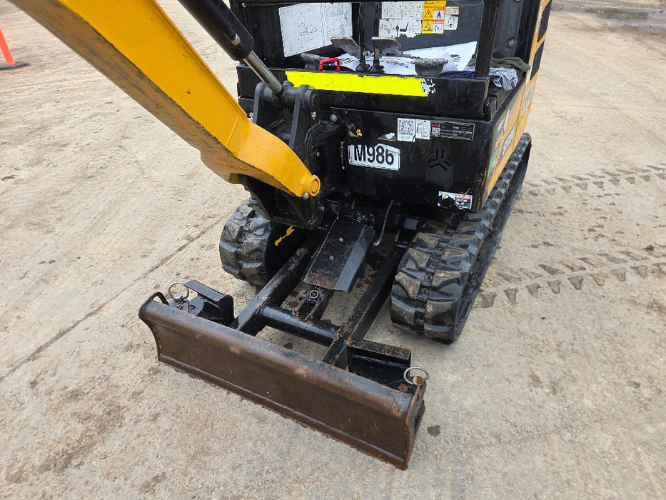 2023 SANY SY18 1.8T MINI-EXCAVATOR (M986) WITH Q/C HITCH, BUCKETS AND 582 HRS