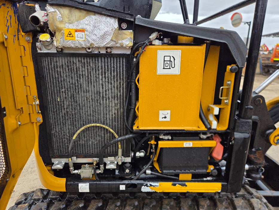 2023 SANY SY18 1.8T MINI-EXCAVATOR (M986) WITH Q/C HITCH, BUCKETS AND 582 HRS