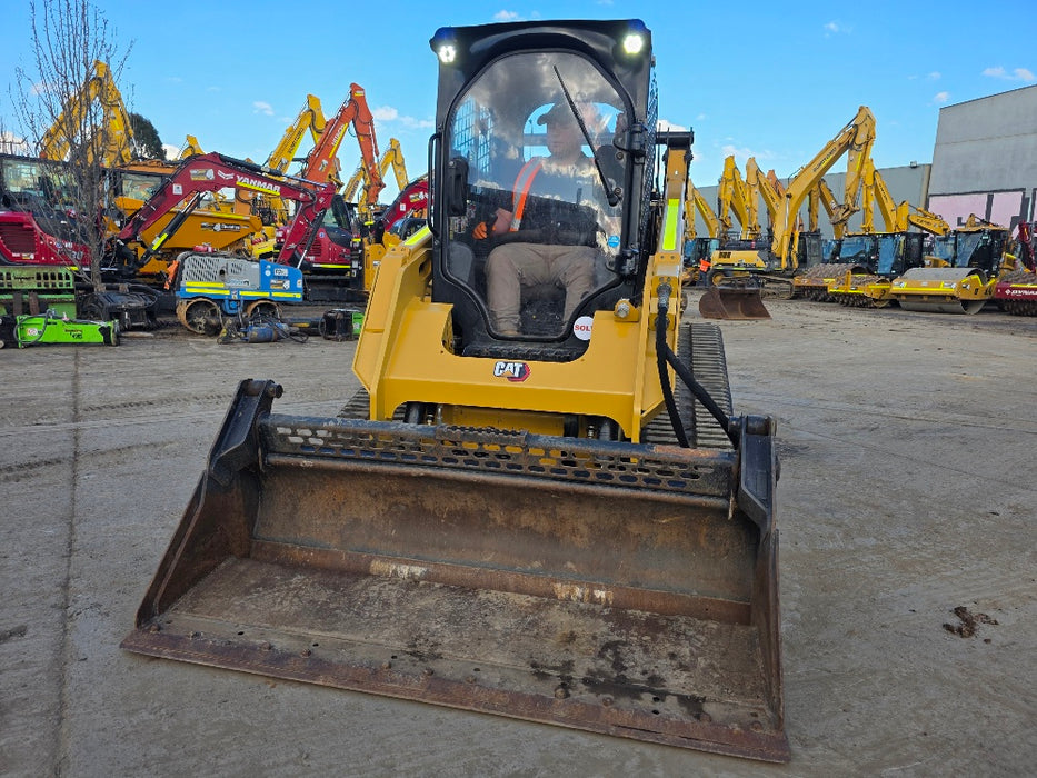 2022 CAT 259D3 HI-FLOW TRACK LOADER (T508) WITH LOW 1400 HOURS