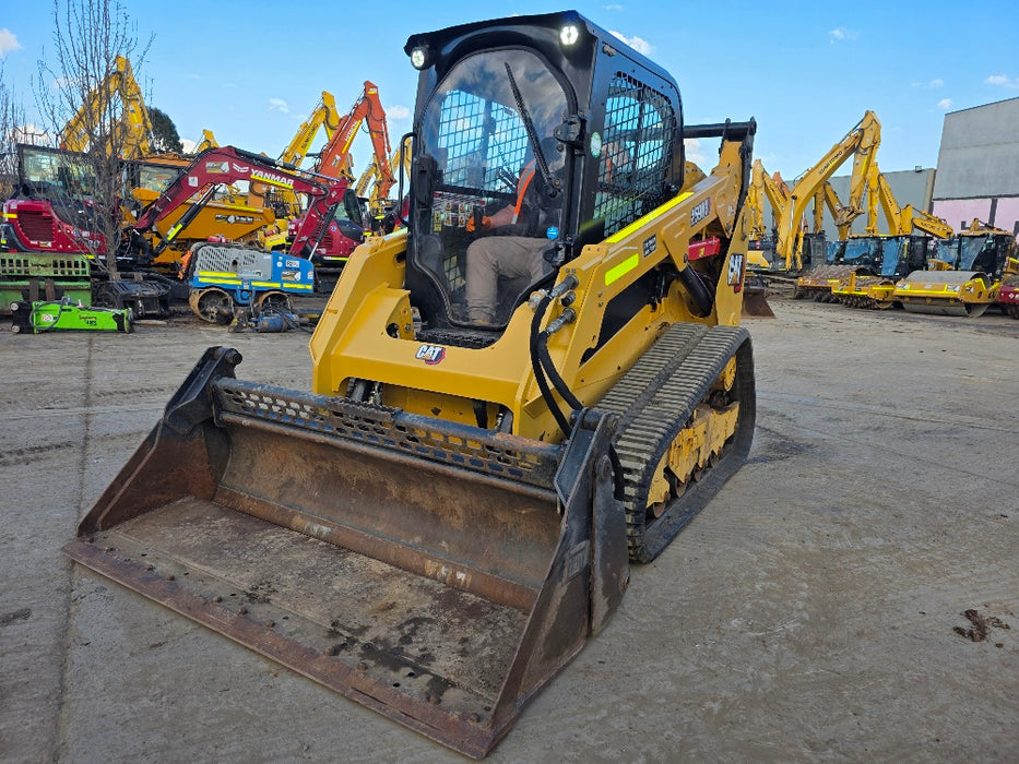 2022 CAT 259D3 HI-FLOW TRACK LOADER (T508) WITH LOW 1400 HOURS