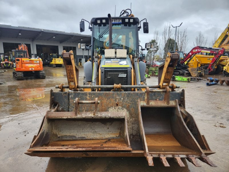 2016 CASE 590ST BACKHOE (B110) WITH HYDRAULIC HITCH, BUCKETS AND 2050 HOURS