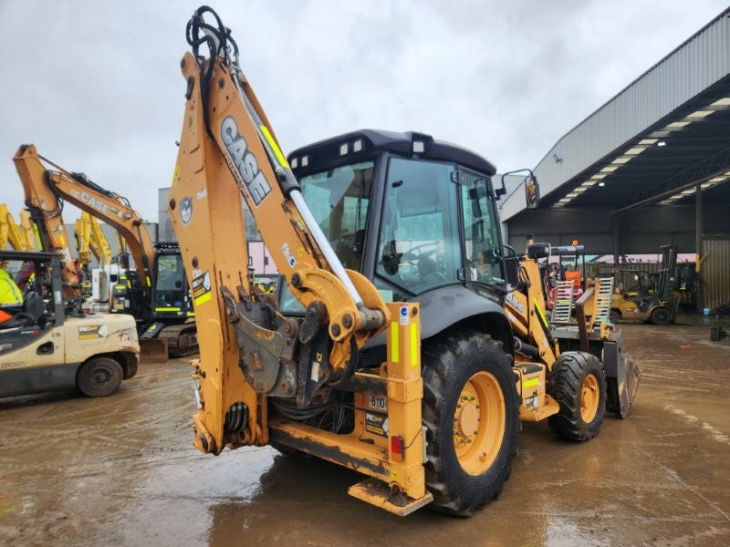 2016 CASE 590ST BACKHOE (B110) WITH HYDRAULIC HITCH, BUCKETS AND 2050 HOURS