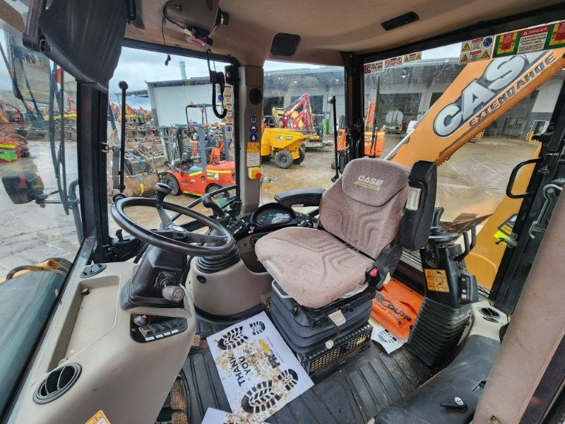 2016 CASE 590ST BACKHOE (B110) WITH HYDRAULIC HITCH, BUCKETS AND 2050 HOURS