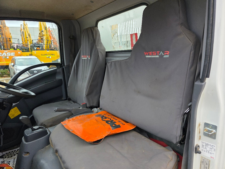 2021 ISUZU NMR45-150 TIPPER (TP029) CAR LICENCE WITH 49000KLMS