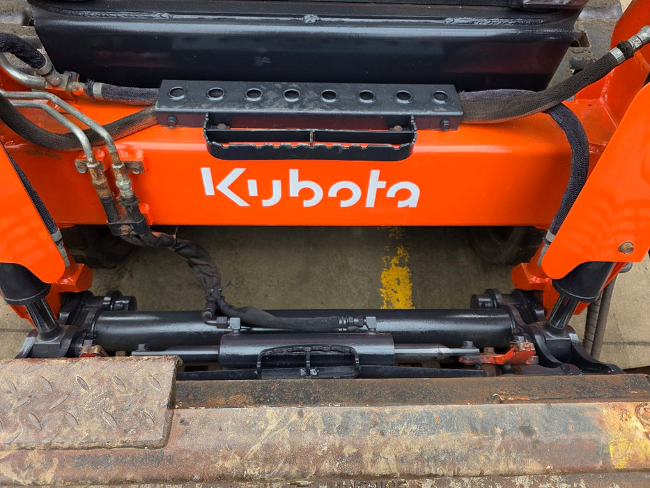 2022 KUBOTA SVL65-2 TRACK LOADER (T540) WITH 4 IN 1 BUCKET AND 670 HOURS