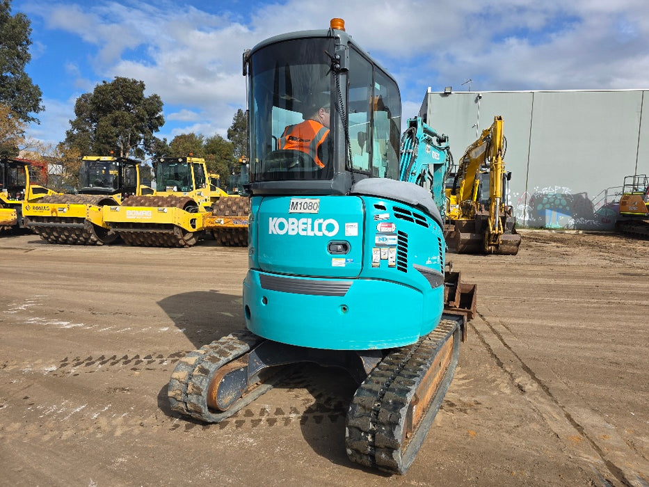 2022 KOBELCO SK30SR-6 3.4T EXCAVATOR WITH TILT HITCH, BUCKETS AND 2186HRS