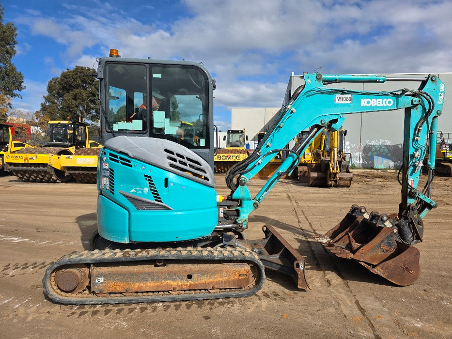 2022 KOBELCO SK30SR-6 3.4T EXCAVATOR WITH TILT HITCH, BUCKETS AND 2186HRS