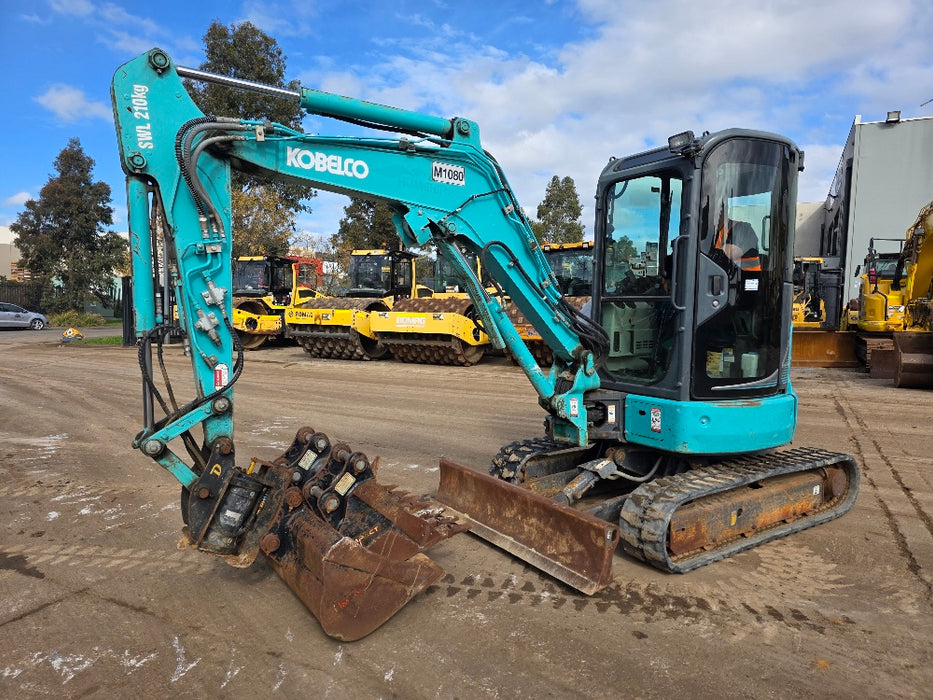 2022 KOBELCO SK30SR-6 3.4T EXCAVATOR WITH TILT HITCH, BUCKETS AND 2186HRS