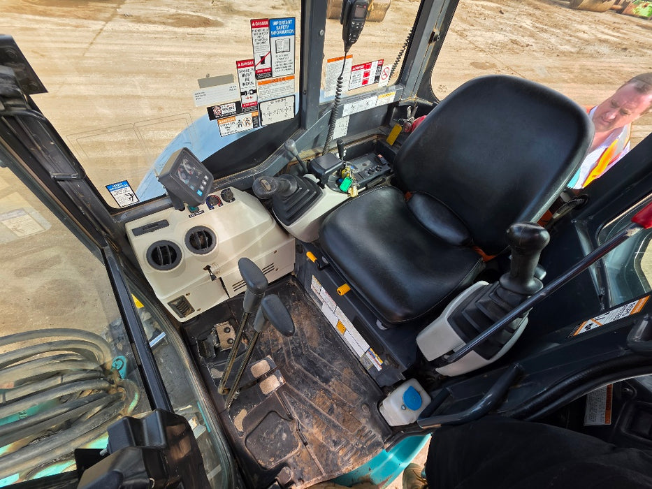 2022 KOBELCO SK30SR-6 3.4T EXCAVATOR WITH TILT HITCH, BUCKETS AND 2186HRS