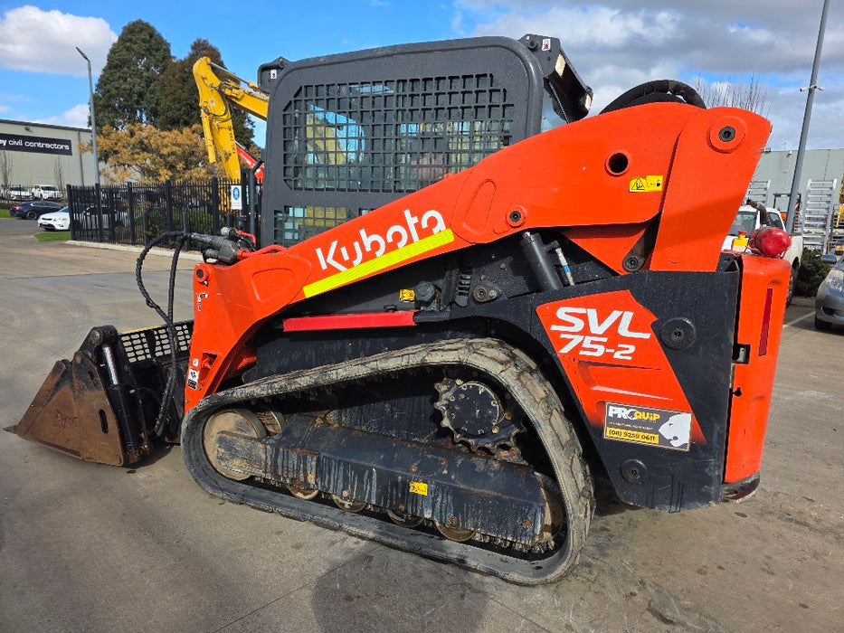 2023 KUBOTA SVL75-2 TRACK LOADER (L86) WITH HI-FLOW, 4 IN 1 BUCKET, 1370 HOURS