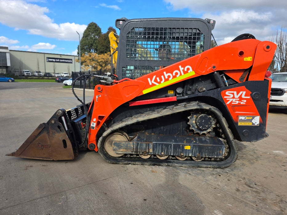 2023 KUBOTA SVL75-2 TRACK LOADER (L86) WITH HI-FLOW, 4 IN 1 BUCKET, 1370 HOURS