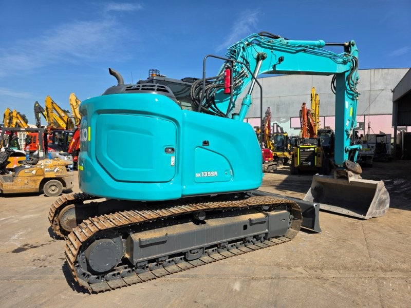 2021 KOBELCO SK135SR-7 15T EXCAVATOR (E474) WITH HITCH, BUCKETS AND 4920 HRS