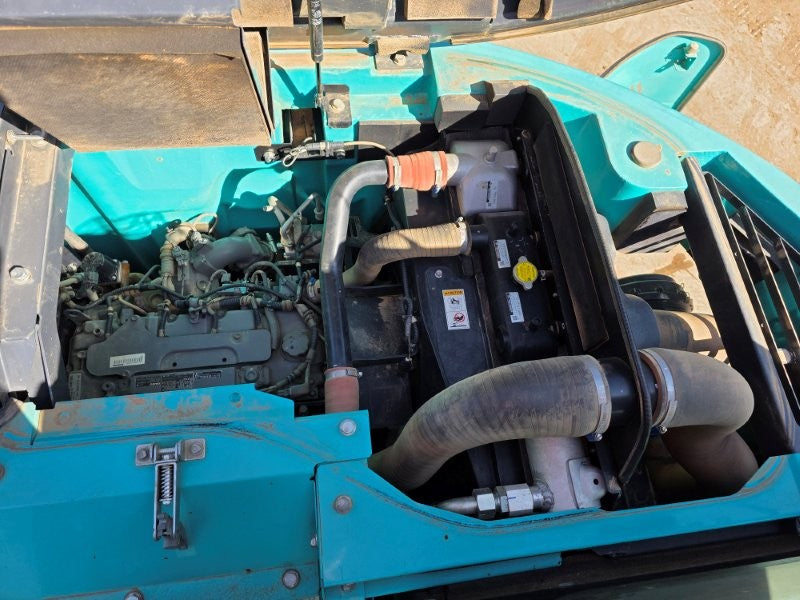 2021 KOBELCO SK135SR-7 15T EXCAVATOR (E474) WITH HITCH, BUCKETS AND 4920 HRS