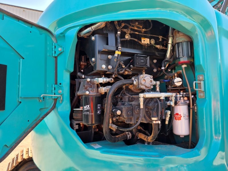 2021 KOBELCO SK135SR-7 15T EXCAVATOR (E474) WITH HITCH, BUCKETS AND 4920 HRS