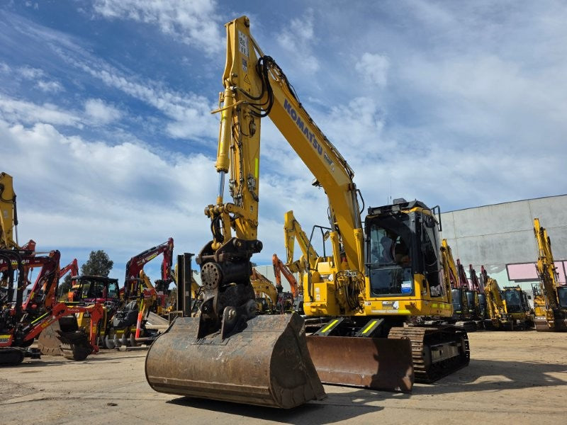 2021 KOMATSU PC138US-11 15T EXCAVATOR (E352) WITH TILT, BUCKETS AND 3080 HRS