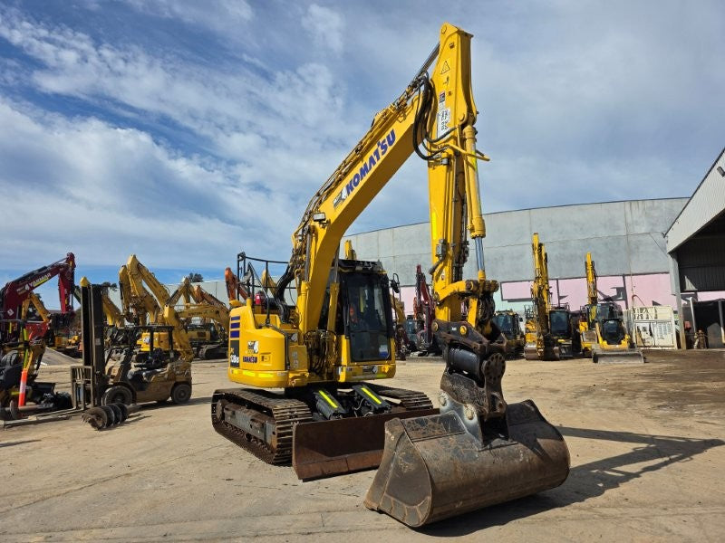 2021 KOMATSU PC138US-11 15T EXCAVATOR (E352) WITH TILT, BUCKETS AND 3080 HRS